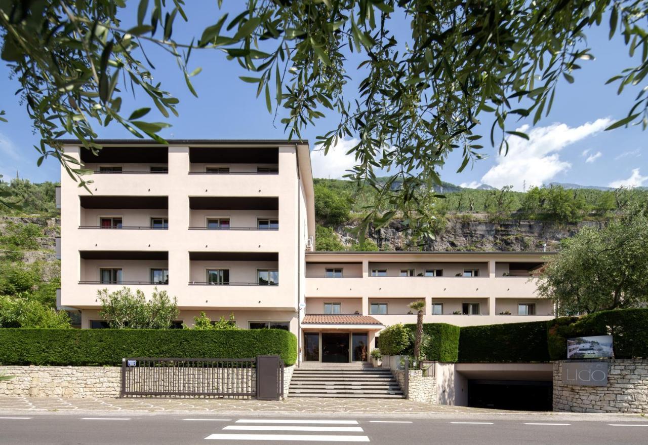 Residence Lido Hotel Μαλτσεζίνε Εξωτερικό φωτογραφία