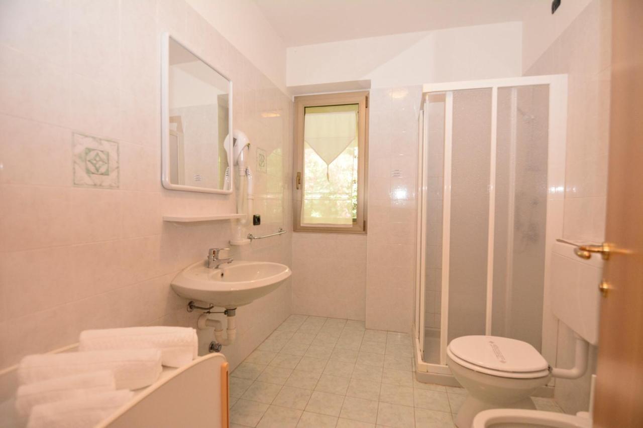 Residence Lido Hotel Μαλτσεζίνε Δωμάτιο φωτογραφία