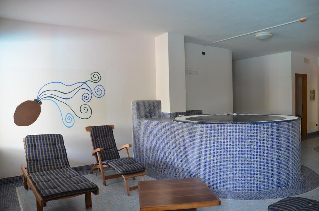 Residence Lido Hotel Μαλτσεζίνε Εξωτερικό φωτογραφία