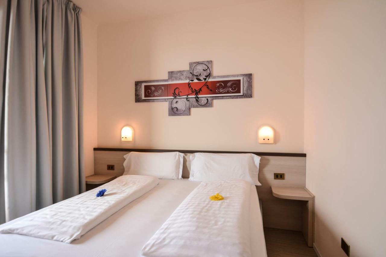 Residence Lido Hotel Μαλτσεζίνε Εξωτερικό φωτογραφία