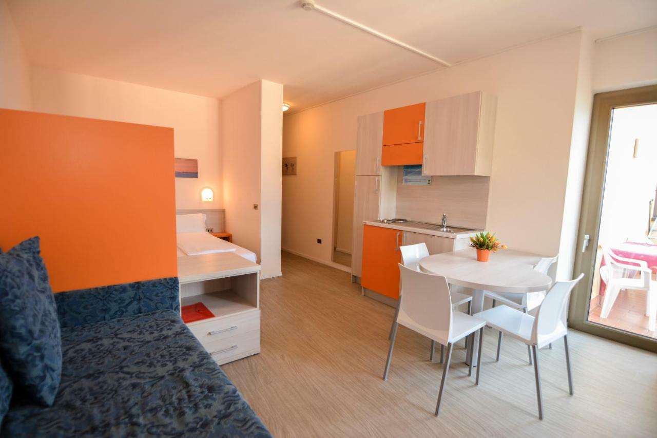 Residence Lido Hotel Μαλτσεζίνε Εξωτερικό φωτογραφία