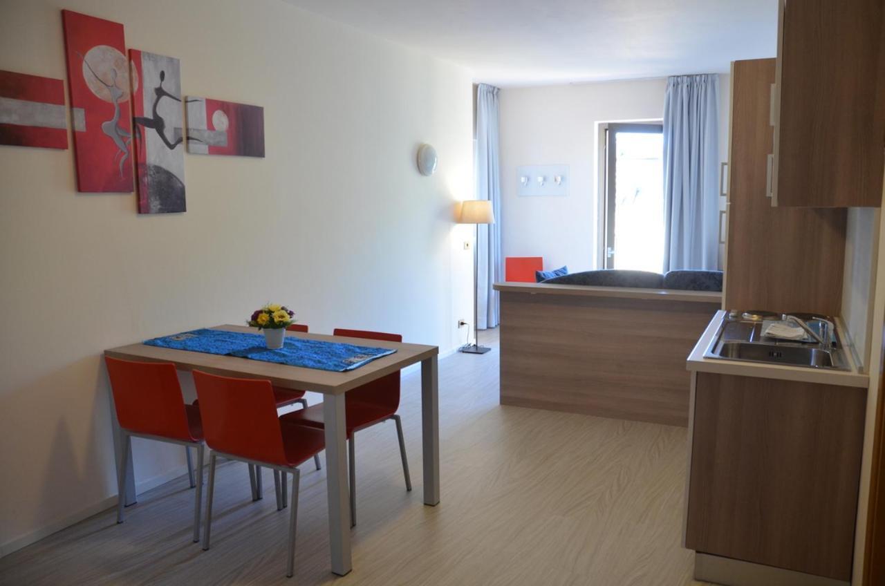 Residence Lido Hotel Μαλτσεζίνε Εξωτερικό φωτογραφία